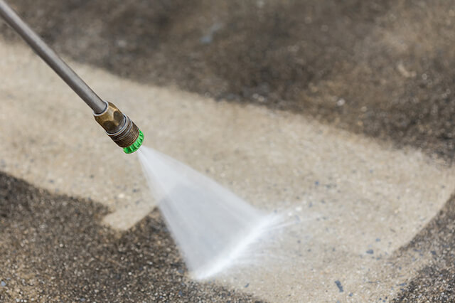 parking lot pressure washing in lewisville